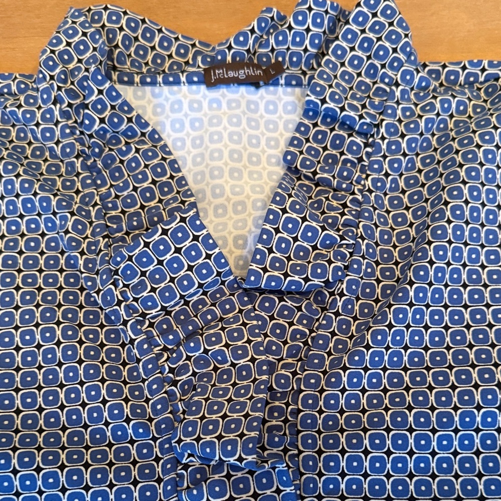 J. McLaughlin Women’s Blue Geometric Ruffle-Neck Blouse - Picture 3 of 3